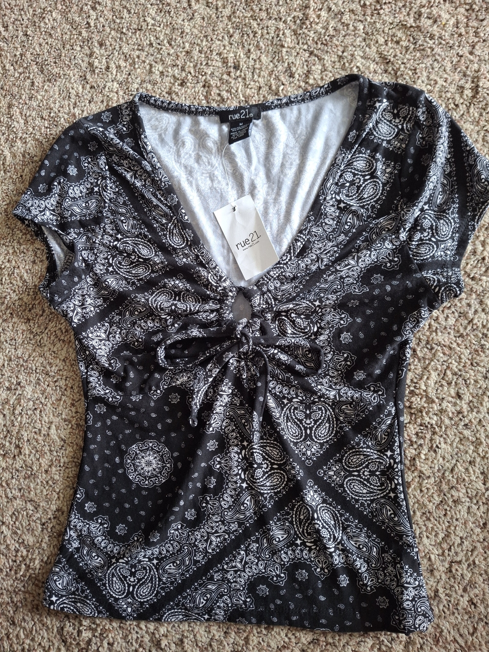 Rue21 Black and White Paisley Tie-Front Top